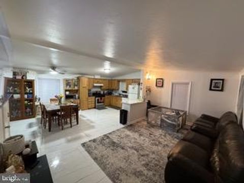 Homes For Sale - 181 Cookstown New Egypt Road #B37<br/> WRIGHTSTOWN, NJ 08562