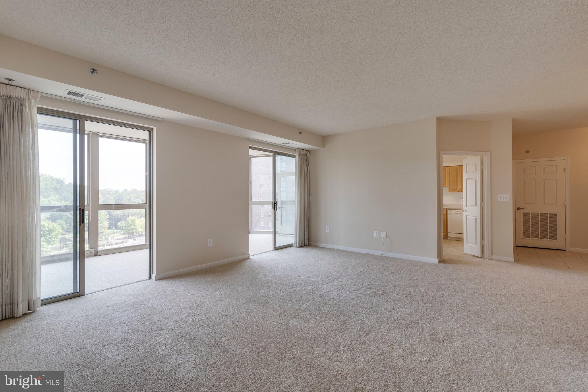 OVERLOOK AT LEISURE WORLD - Residential