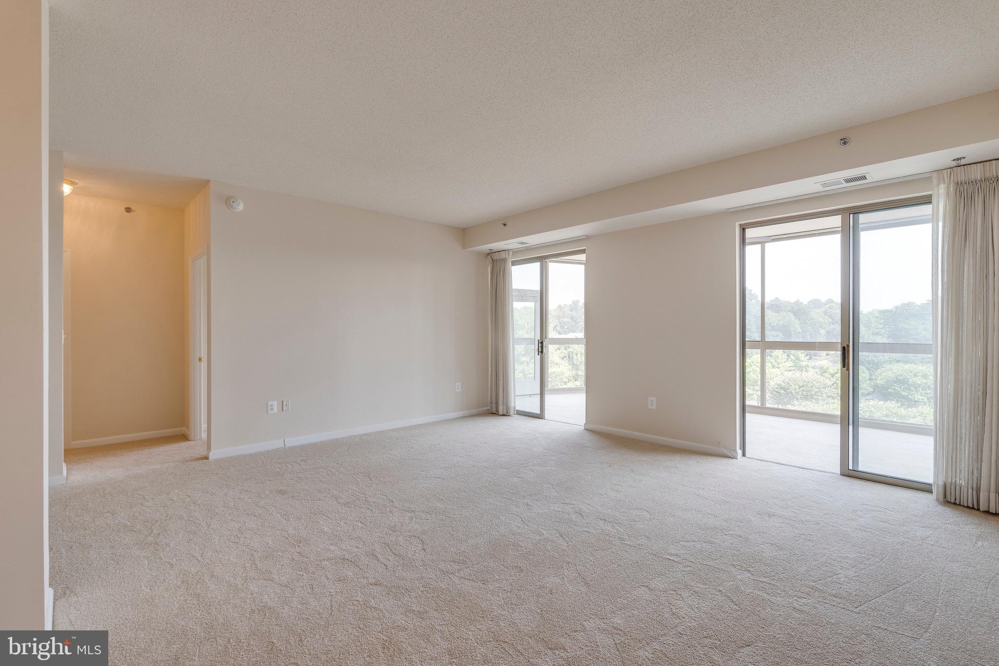 OVERLOOK AT LEISURE WORLD - Residential