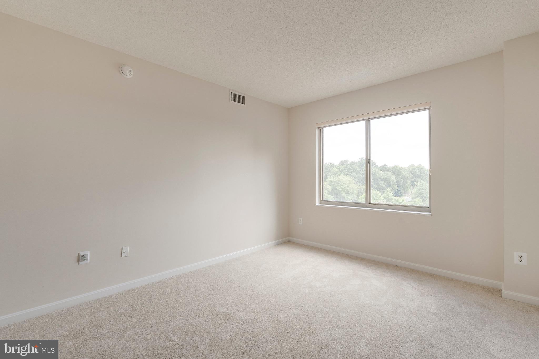 OVERLOOK AT LEISURE WORLD - Residential