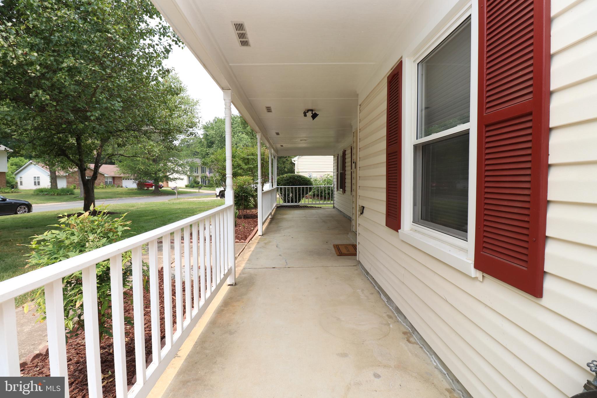 HUNTINGTON NEIGHBORHOOD - Residential