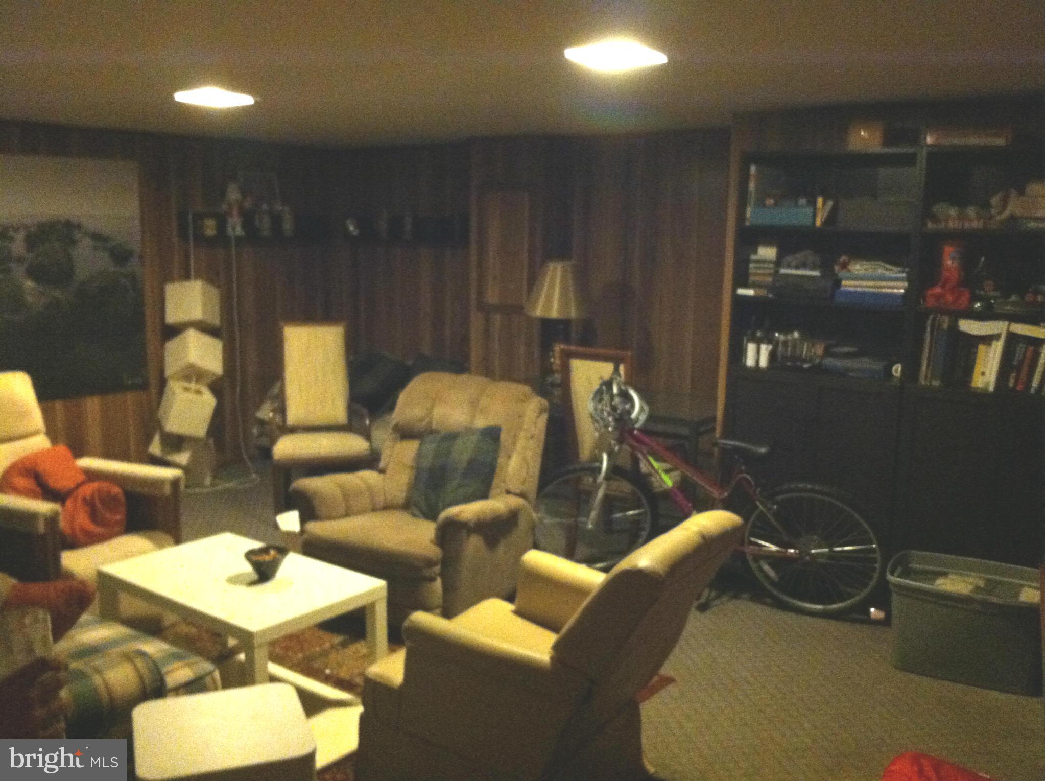 ESSEX PLACE - Residential