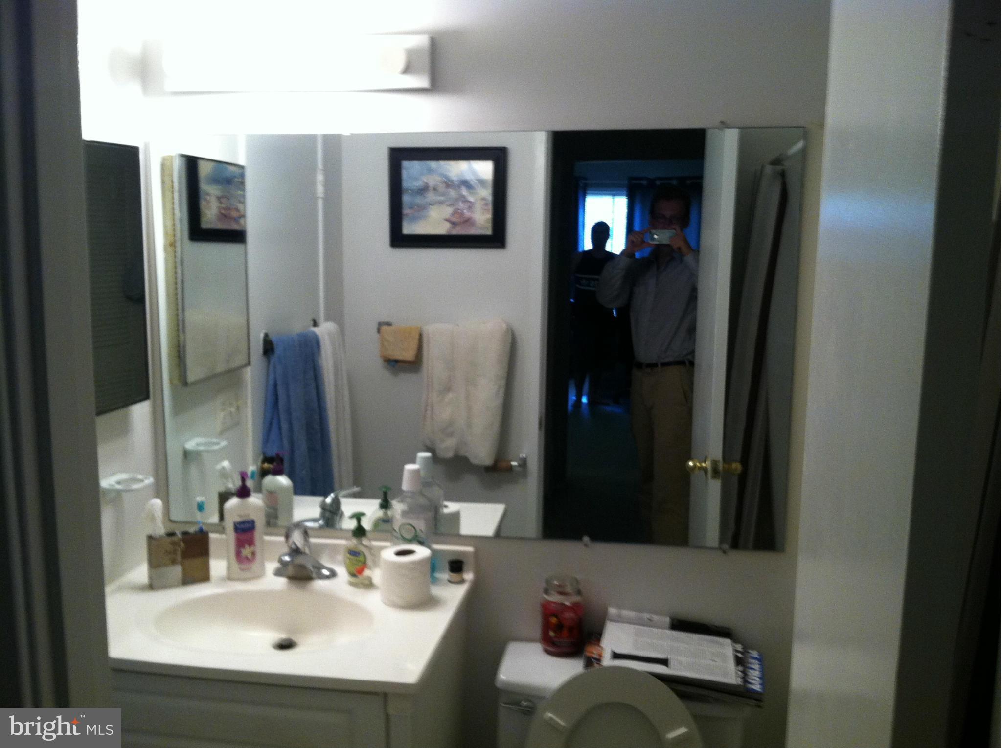 ESSEX PLACE - Residential