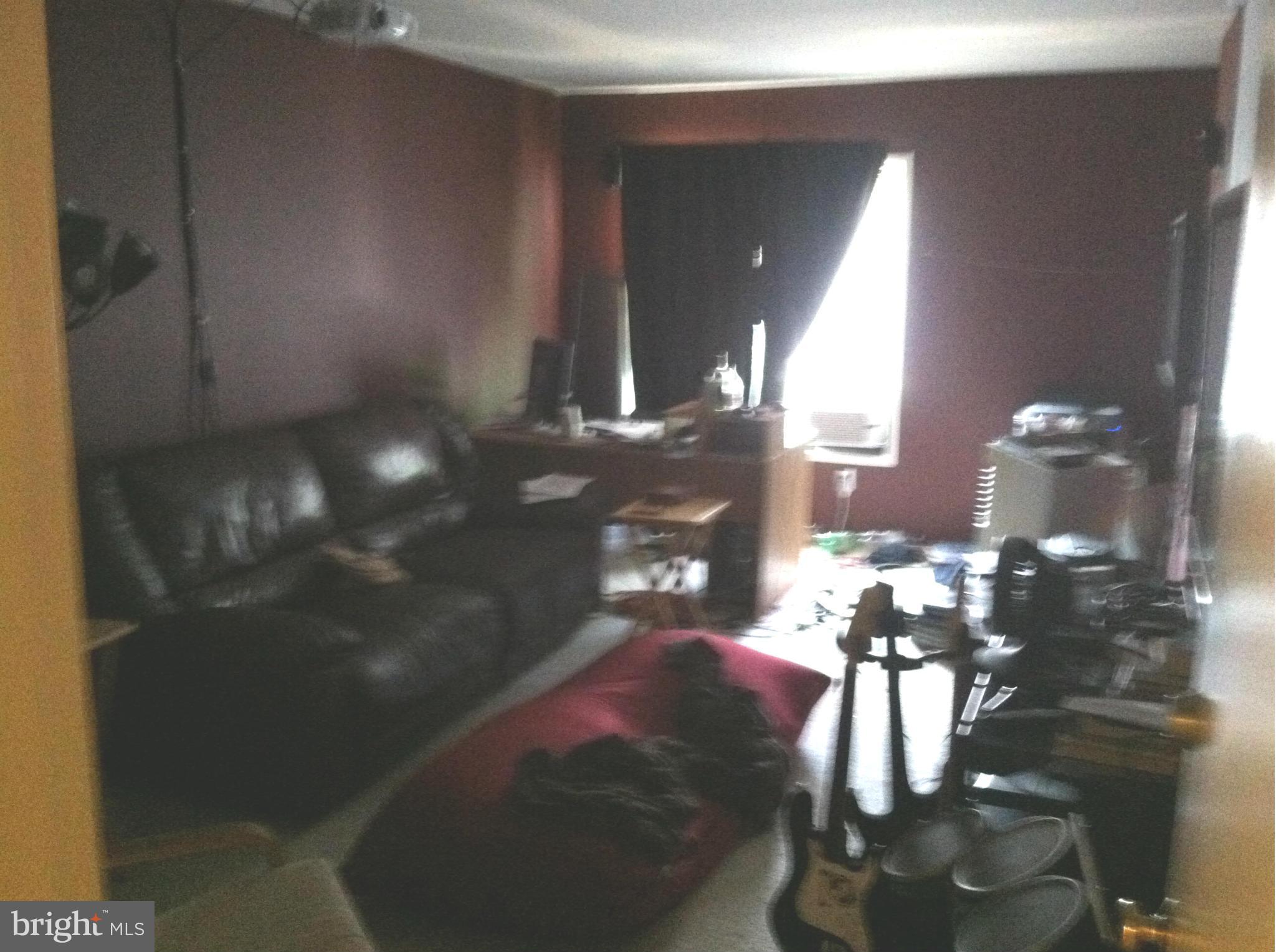 ESSEX PLACE - Residential