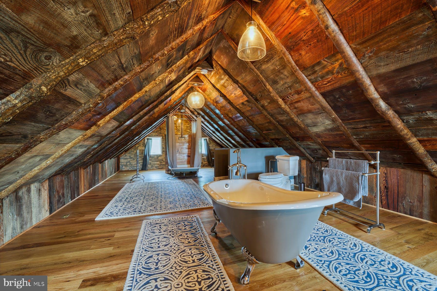 BLOOMFIELD - Residential