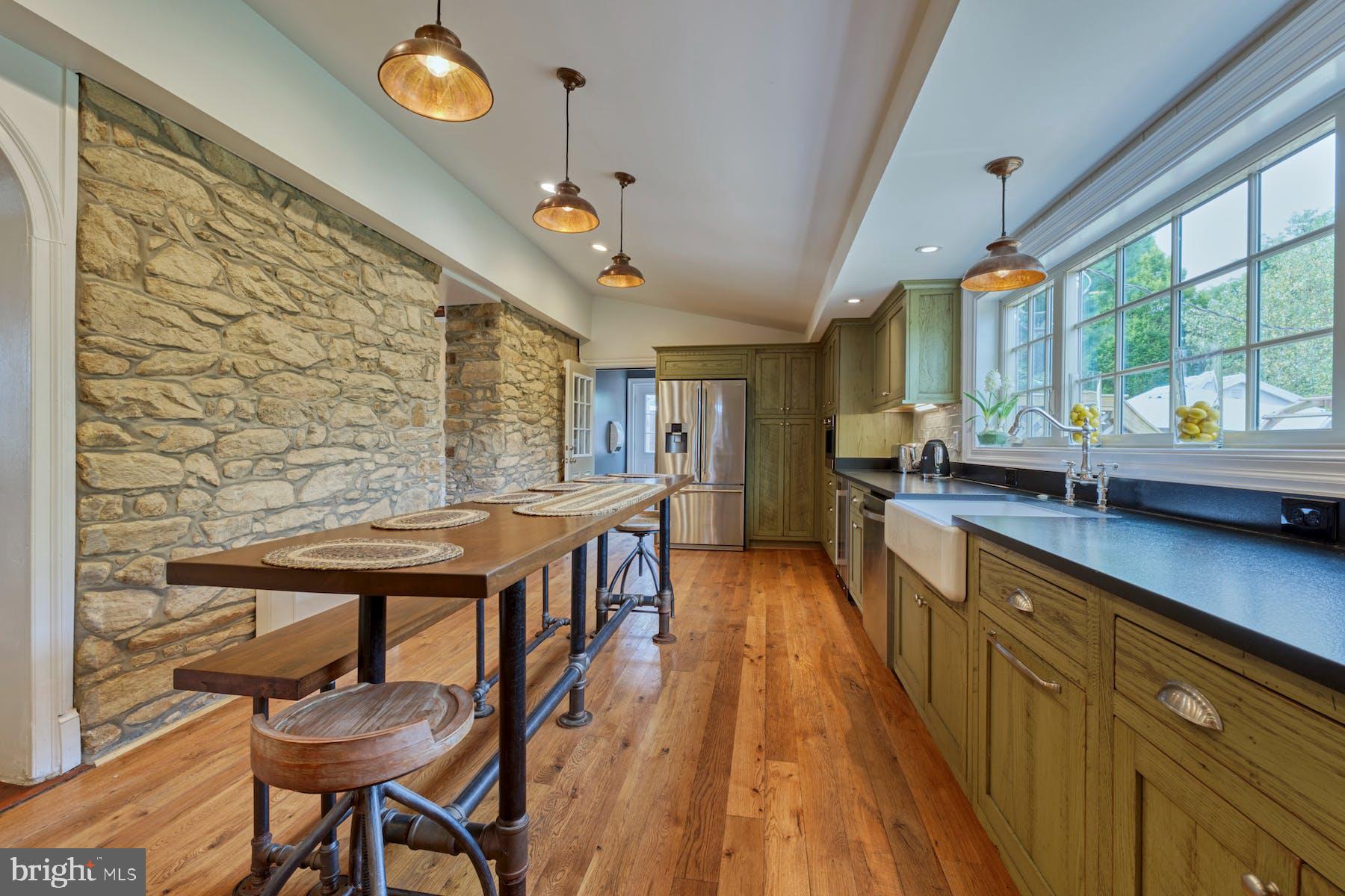 BLOOMFIELD - Residential