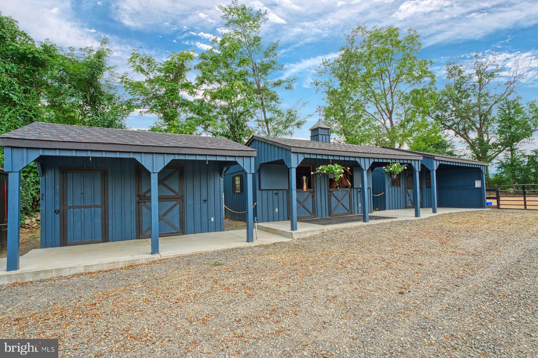 BLOOMFIELD - Residential