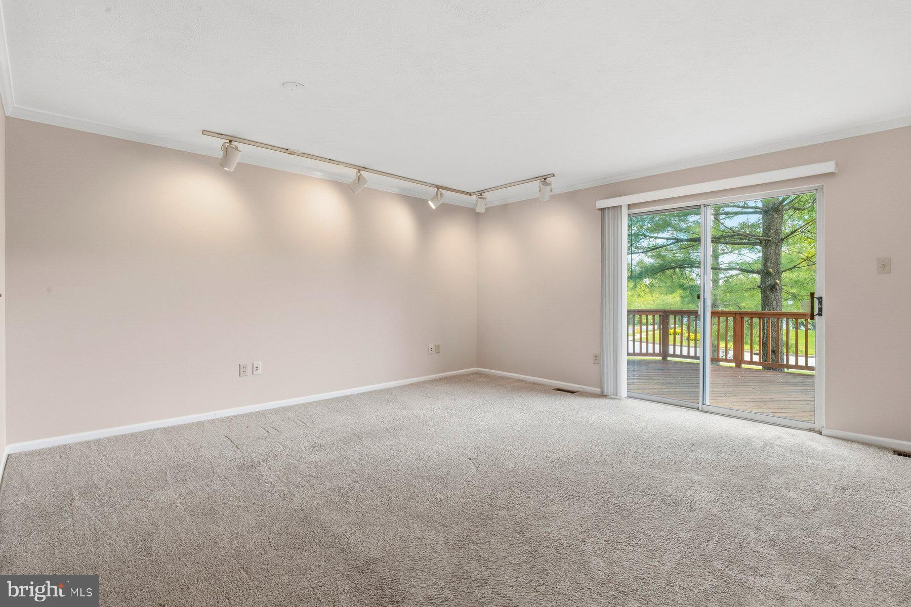 WESTMINSTER ELECTION DISTRICT - Residential