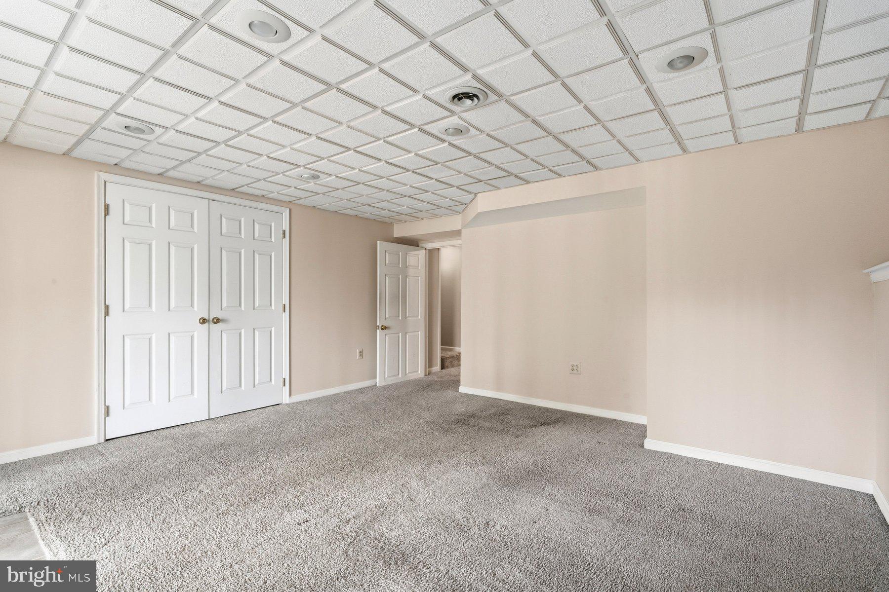 WESTMINSTER ELECTION DISTRICT - Residential