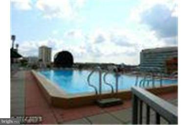 PENTHOUSE - Residential Lease