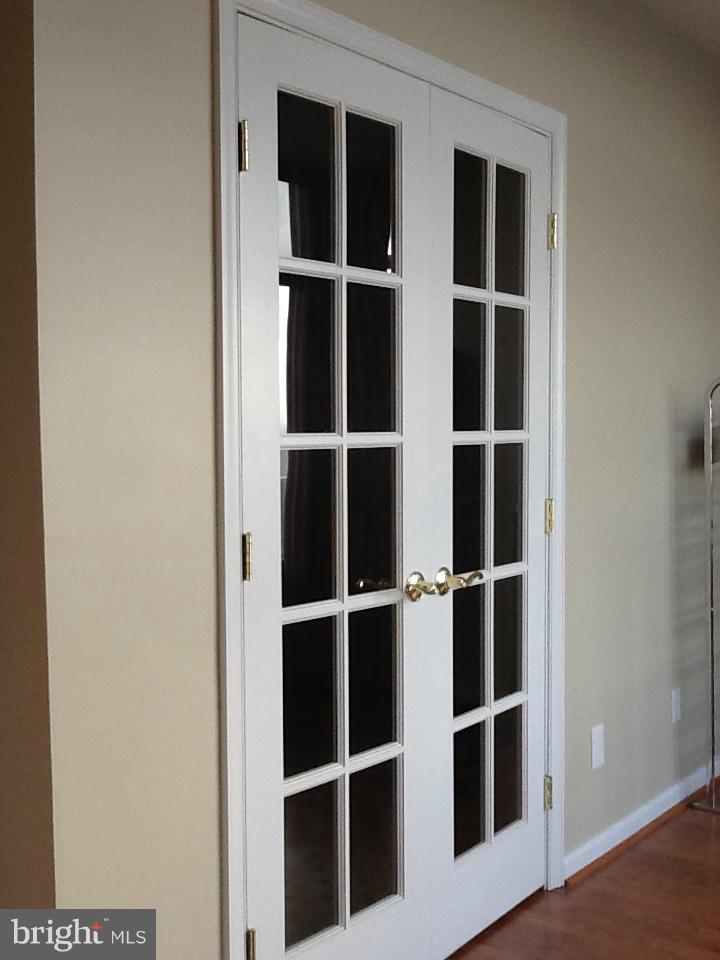 PENTHOUSE - Residential Lease