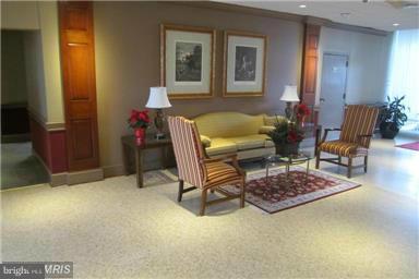 PENTHOUSE - Residential Lease