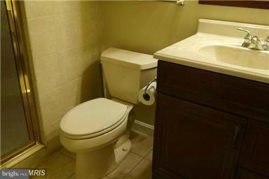 PENTHOUSE - Residential Lease