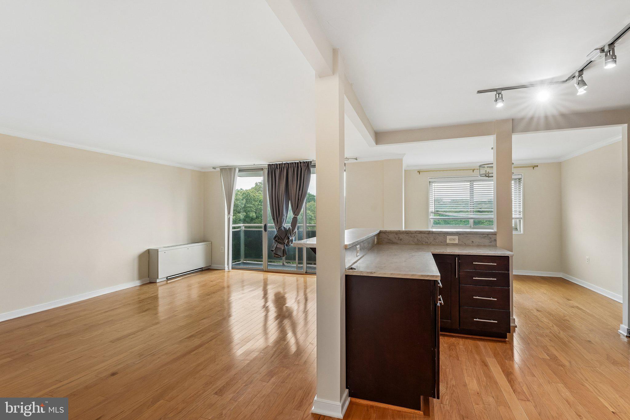 TAKOMA PARK - Residential