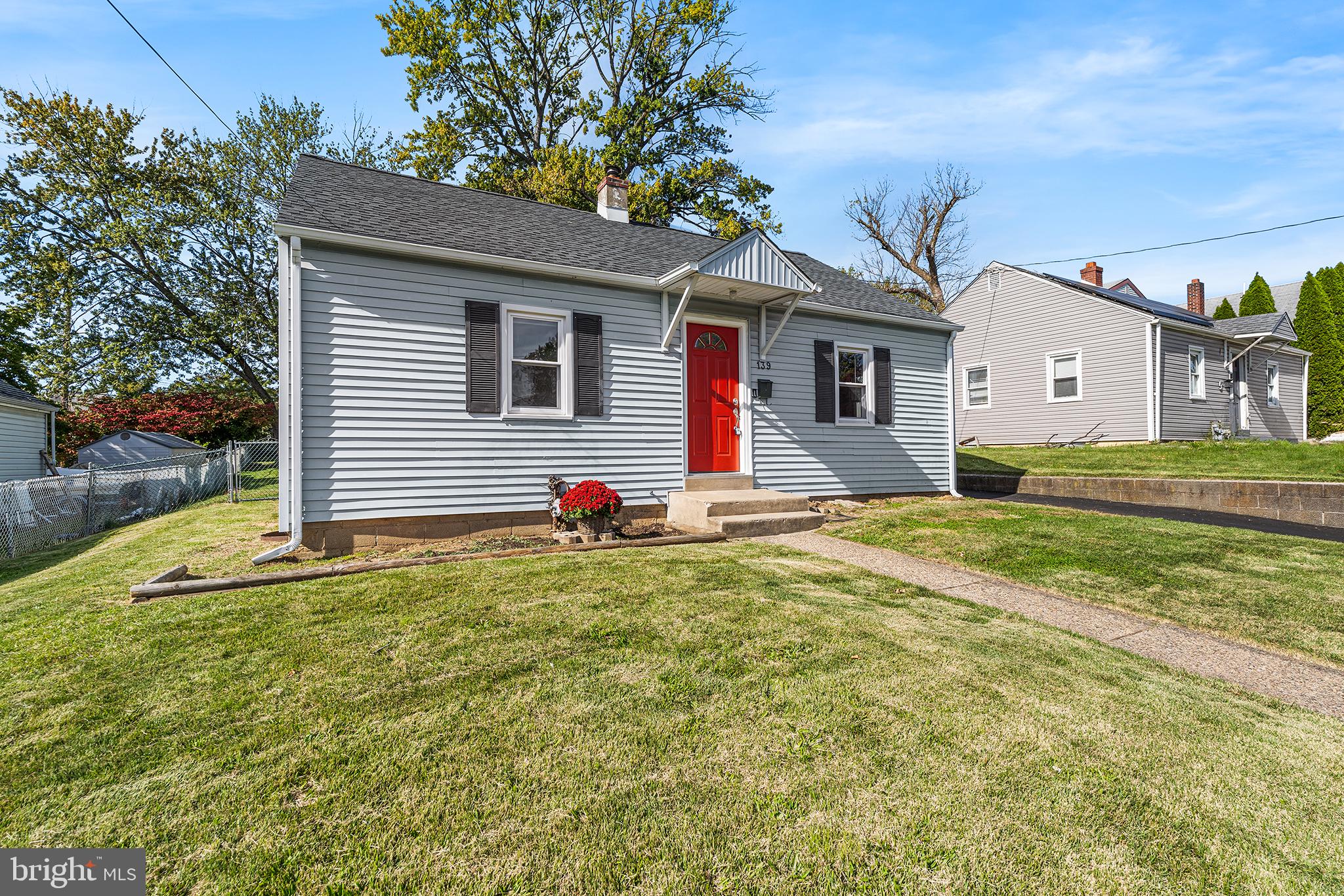 139 HENDERSON AVENUE