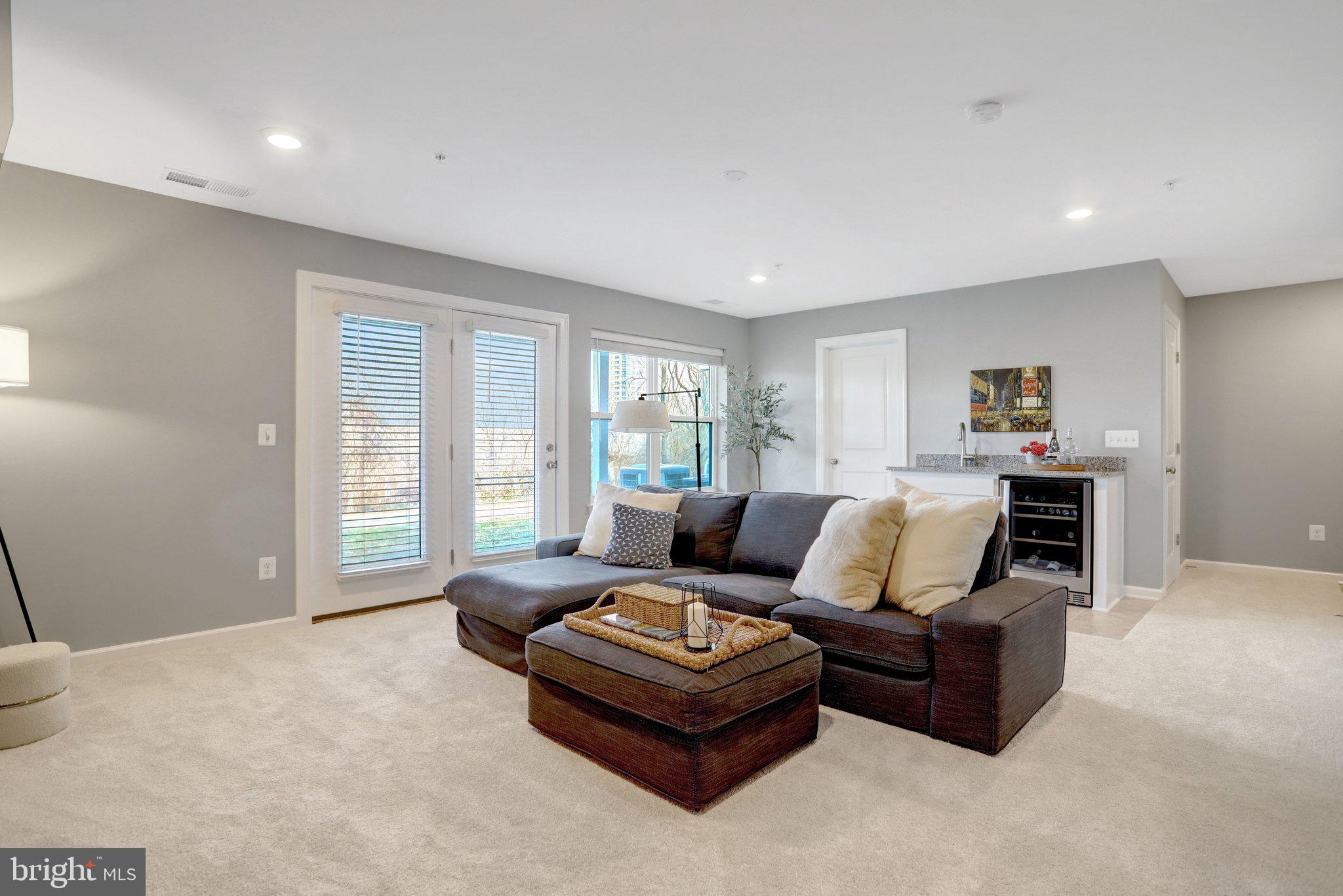 2386 STELLA PLACE 14