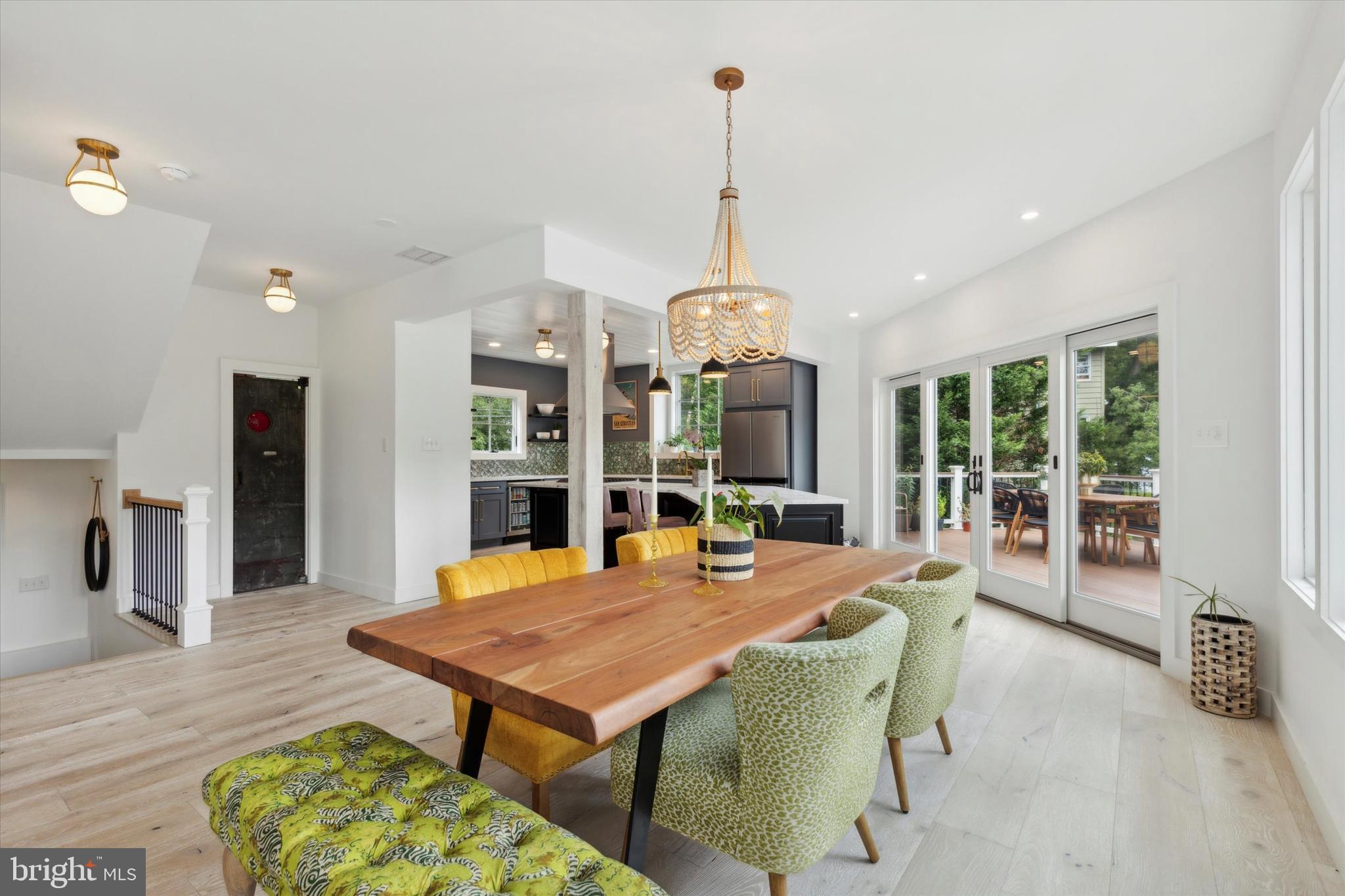 GLADWYNE - Residential