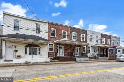 MLS: NJCD2126046