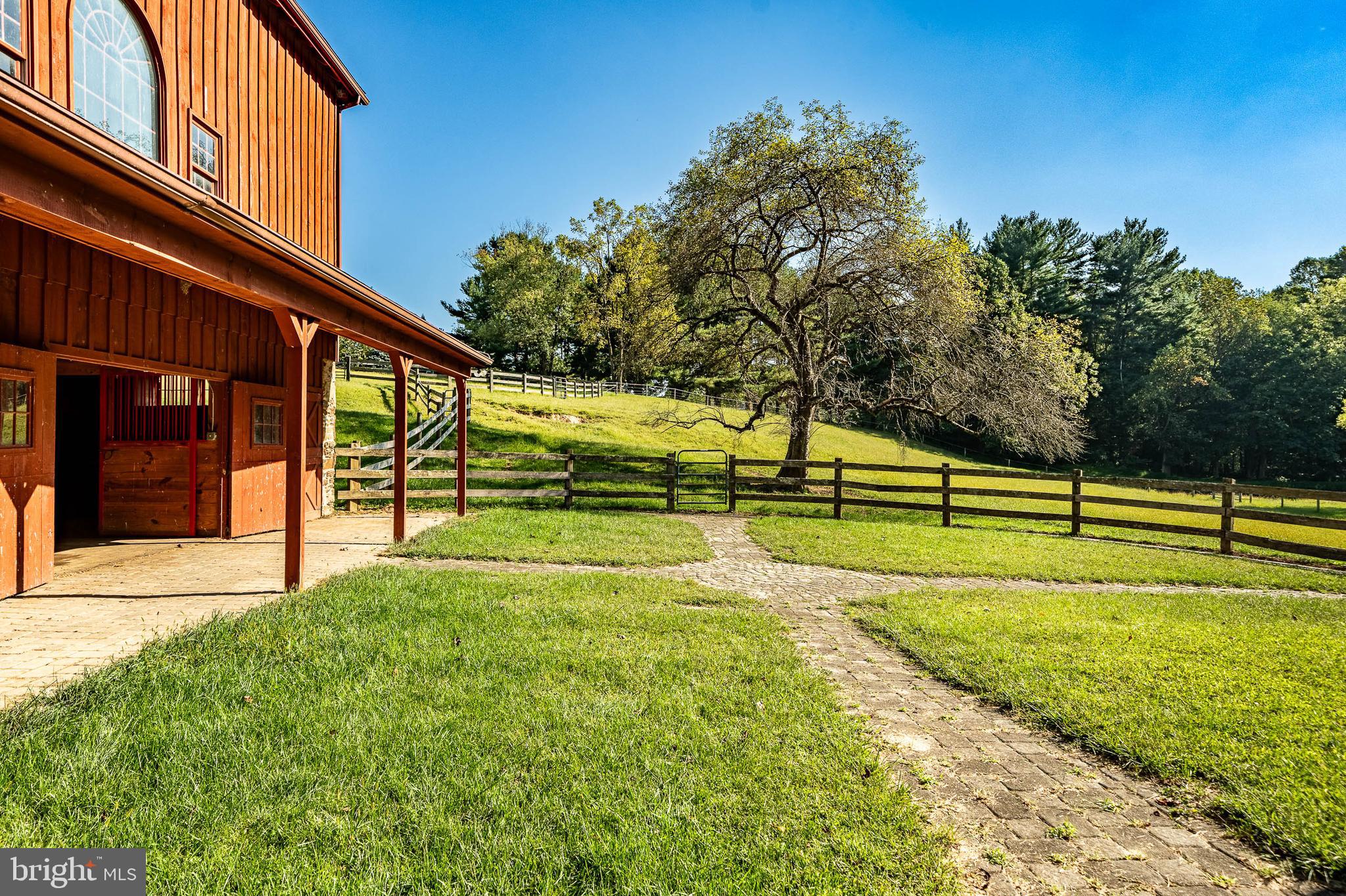 BRANDYWINE HUNT - Residential