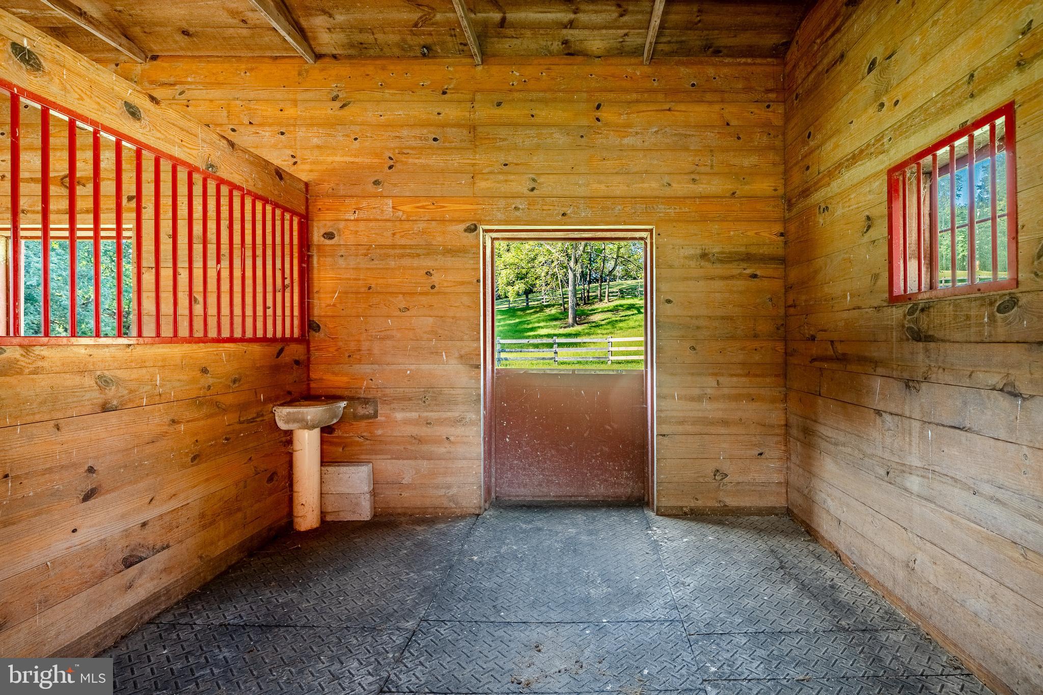 BRANDYWINE HUNT - Residential