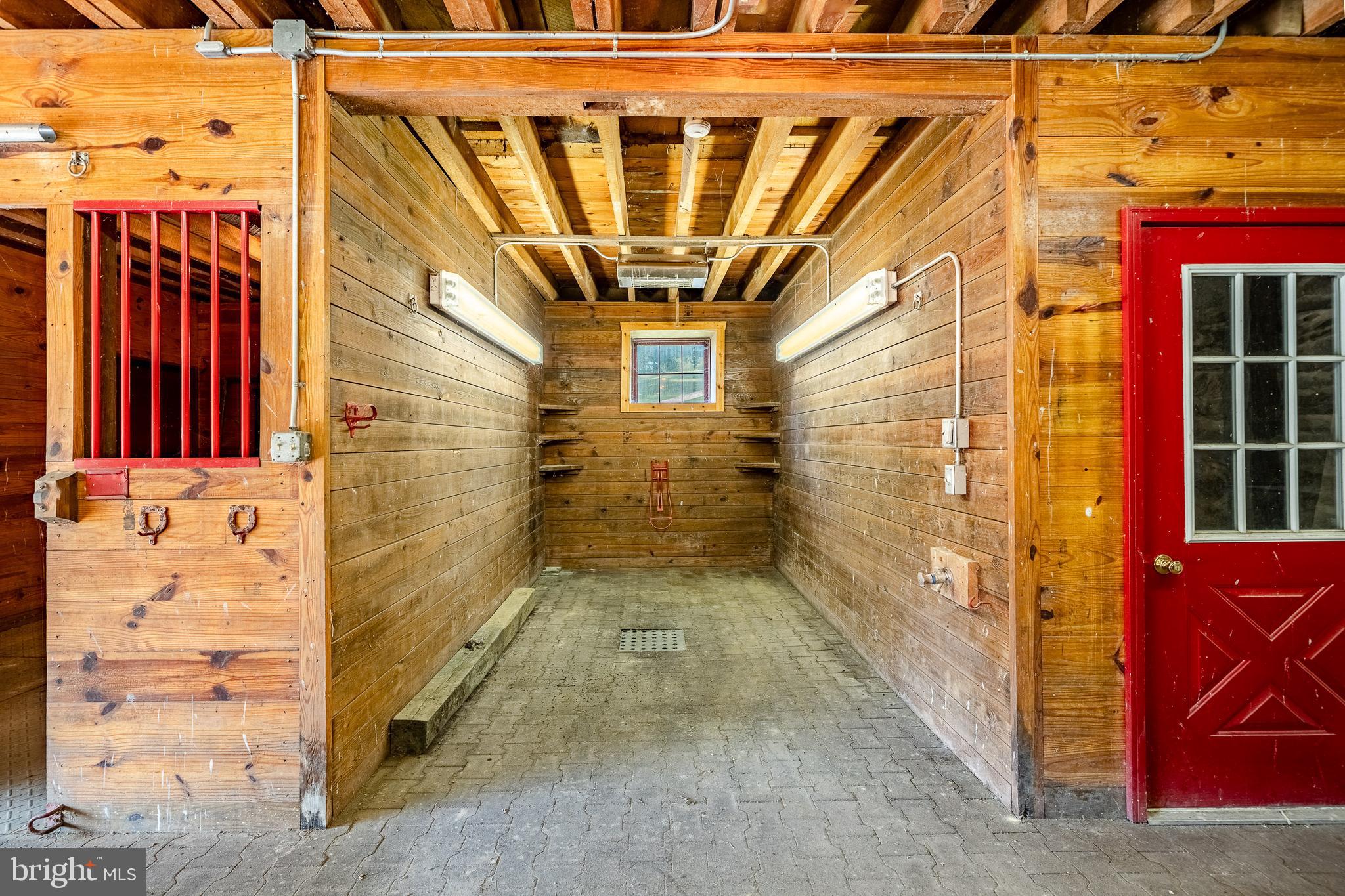 BRANDYWINE HUNT - Residential