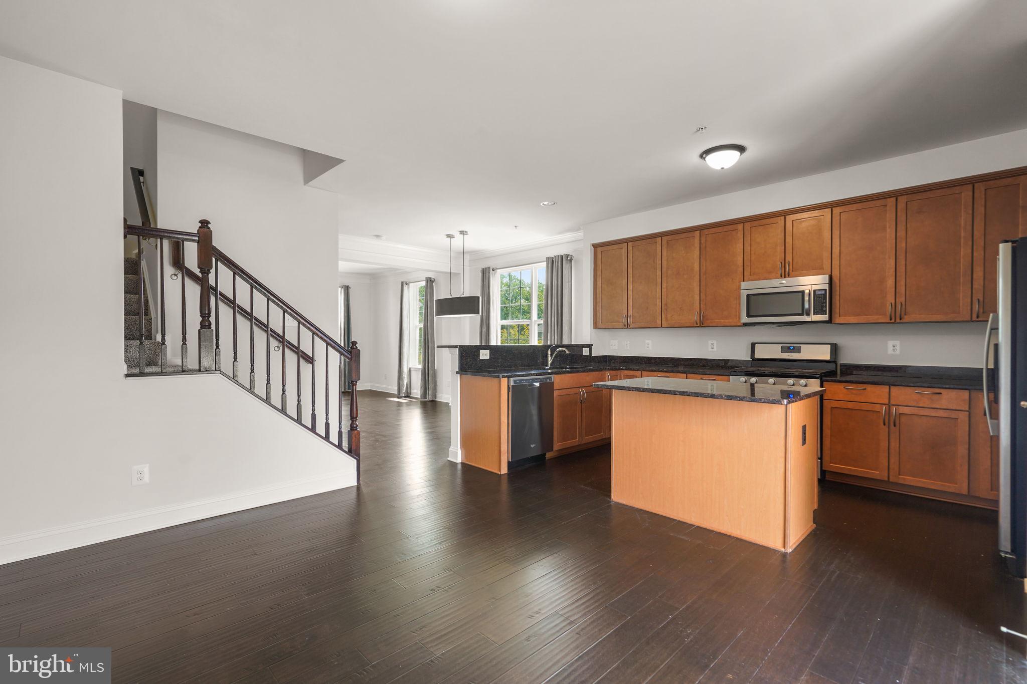 GREENWAY VILLAGE - Residential