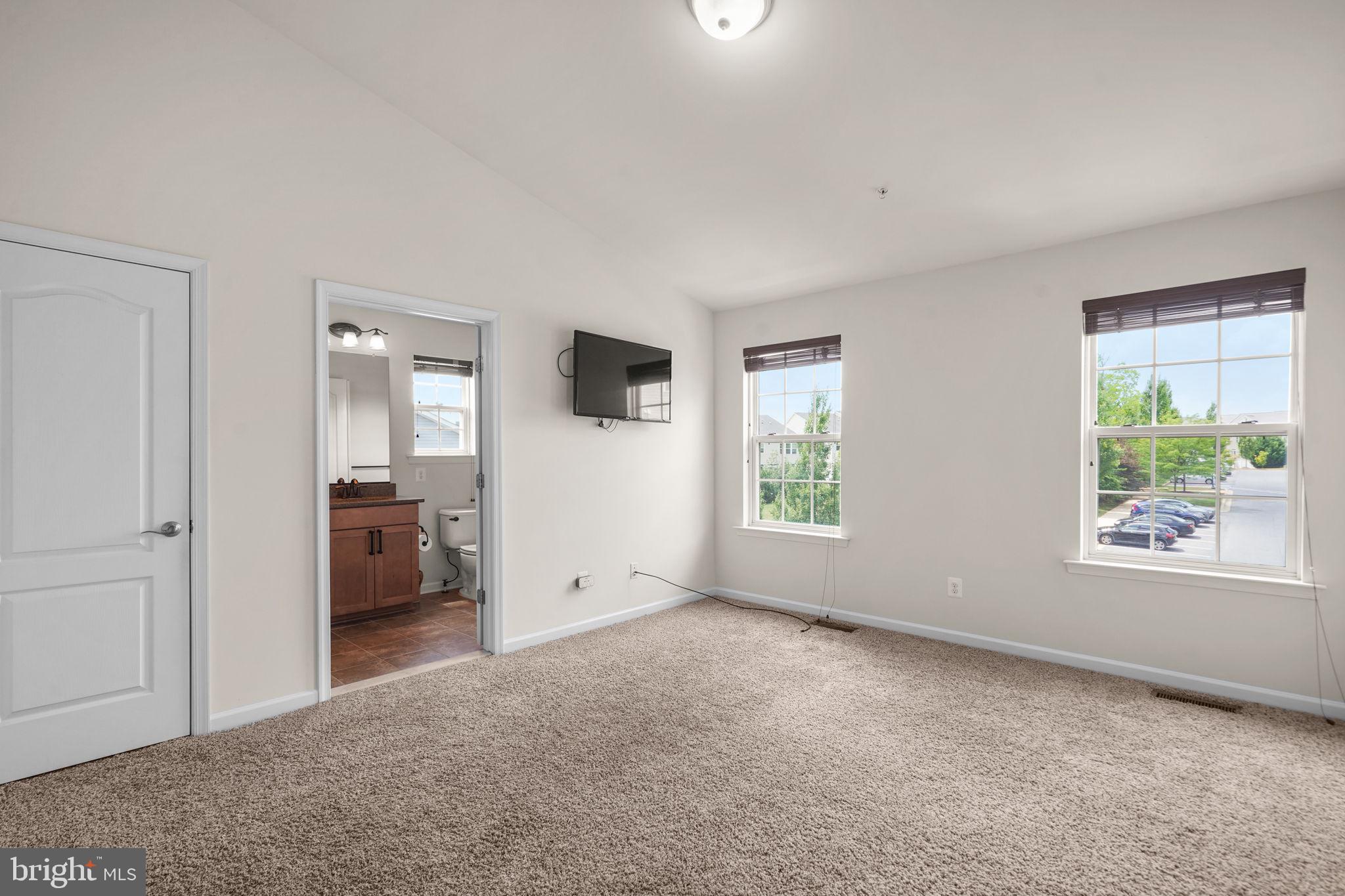 GREENWAY VILLAGE - Residential