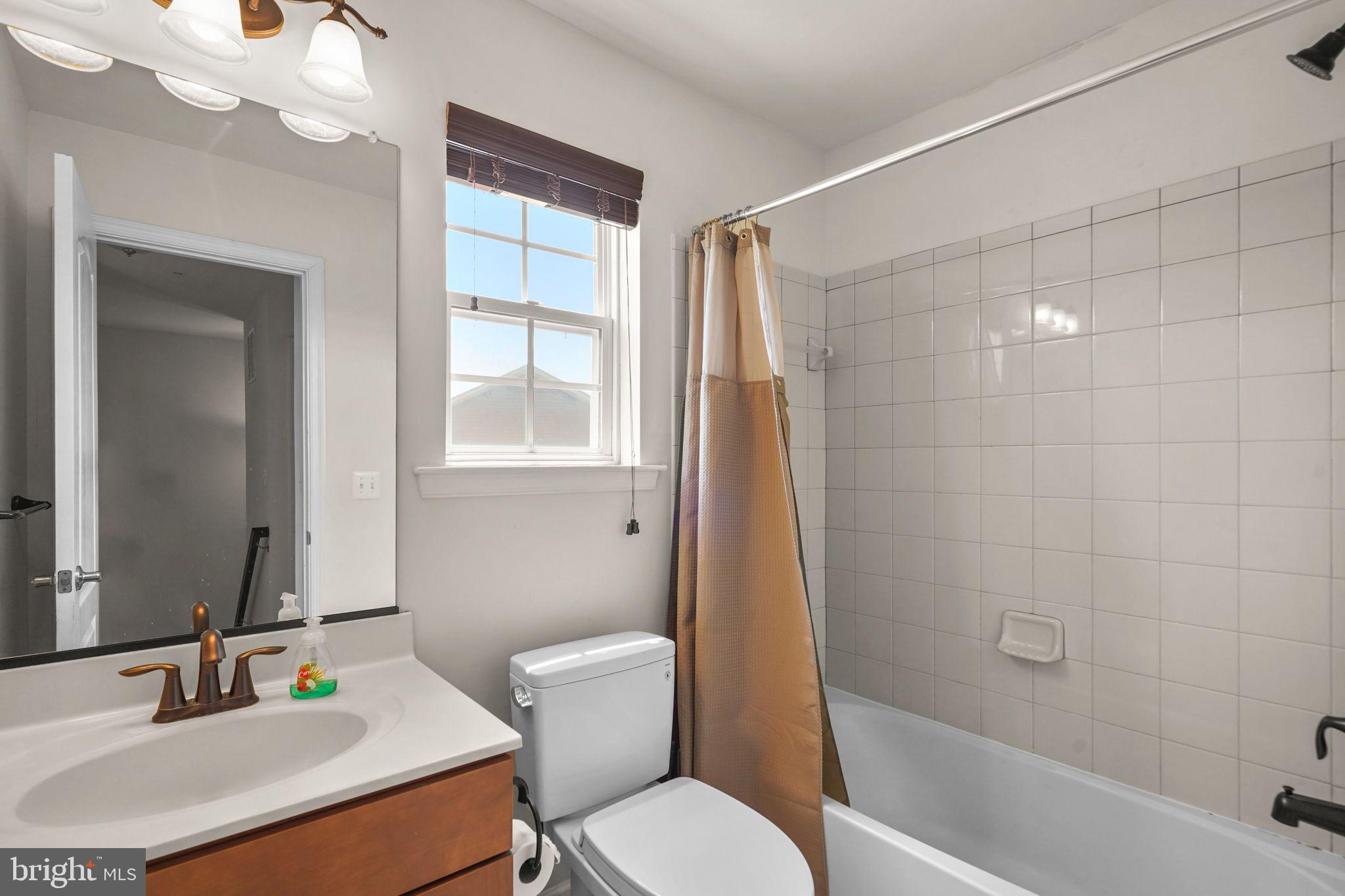 GREENWAY VILLAGE - Residential