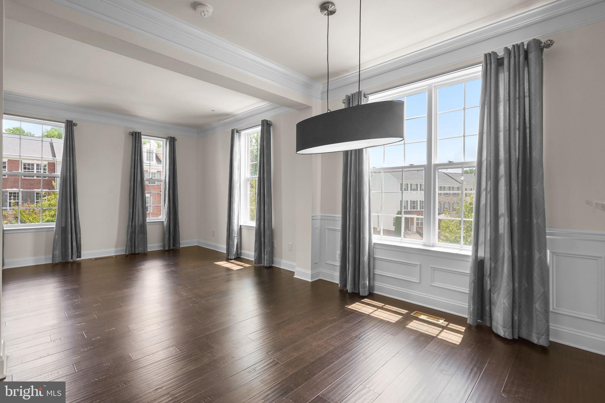 GREENWAY VILLAGE - Residential