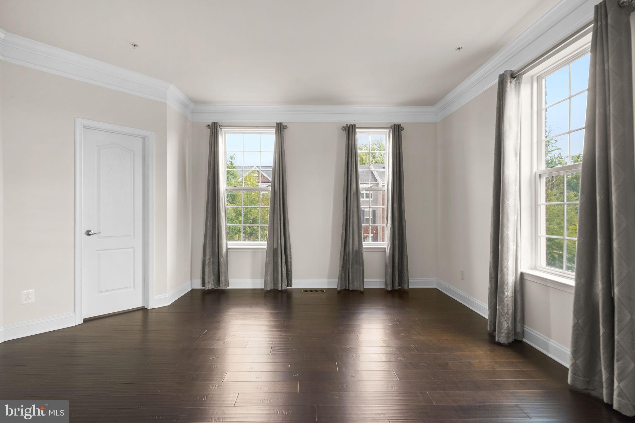 GREENWAY VILLAGE - Residential