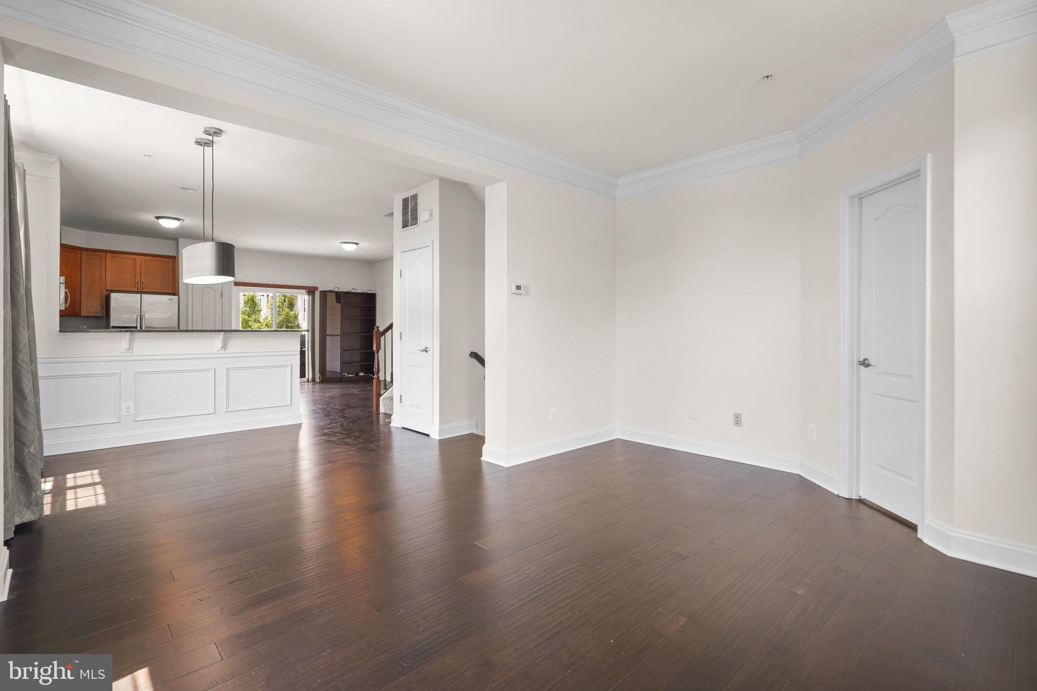 GREENWAY VILLAGE - Residential