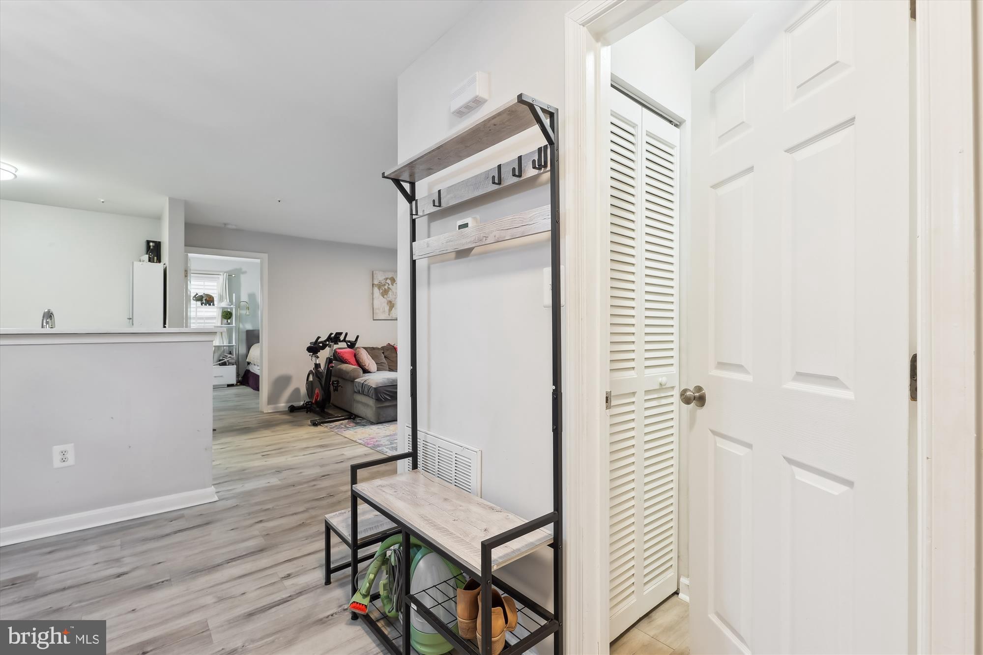 SUMMERHOUSE II CONDO - Residential Lease