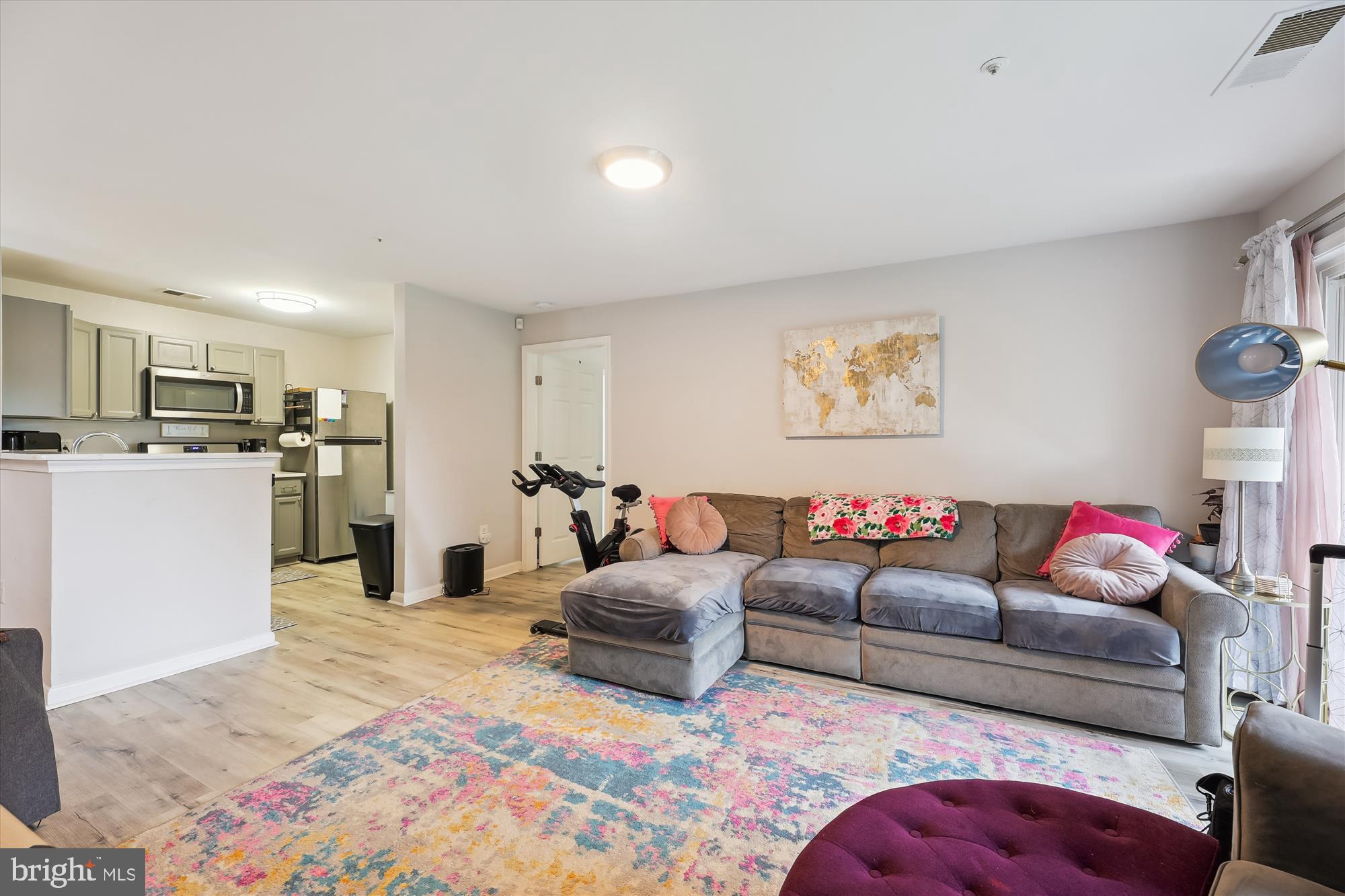 SUMMERHOUSE II CONDO - Residential Lease