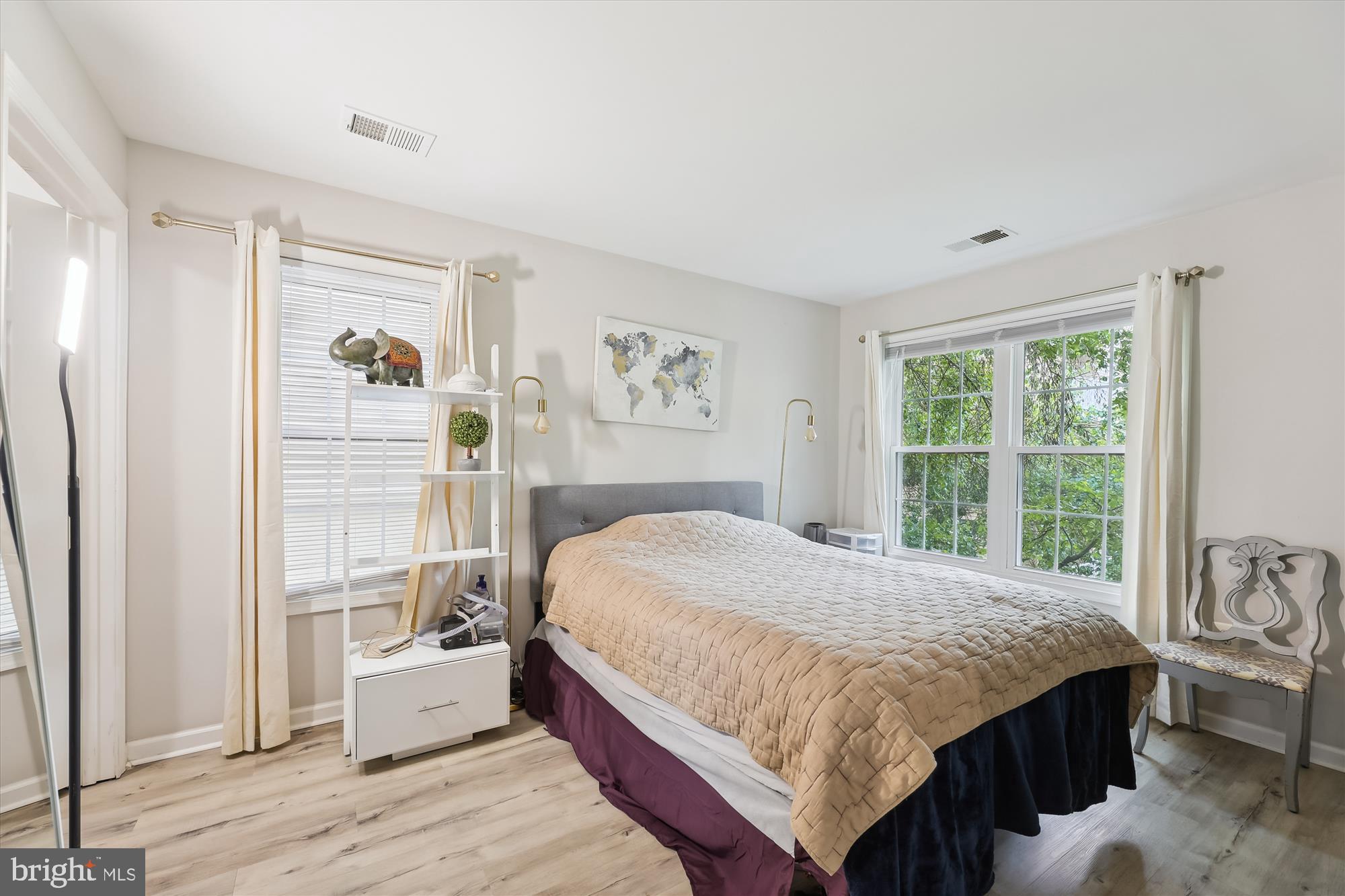 SUMMERHOUSE II CONDO - Residential Lease