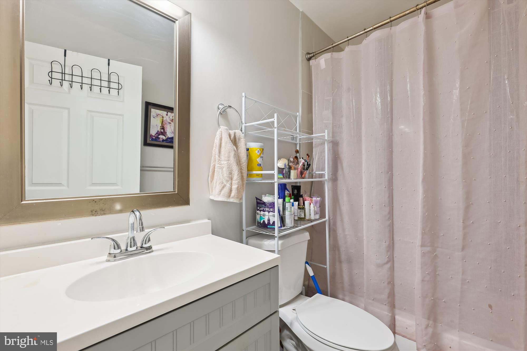 SUMMERHOUSE II CONDO - Residential Lease