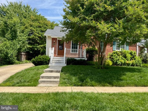 Homes For Sale - 4909 Aurora Drive<br/> KENSINGTON, MD 20895