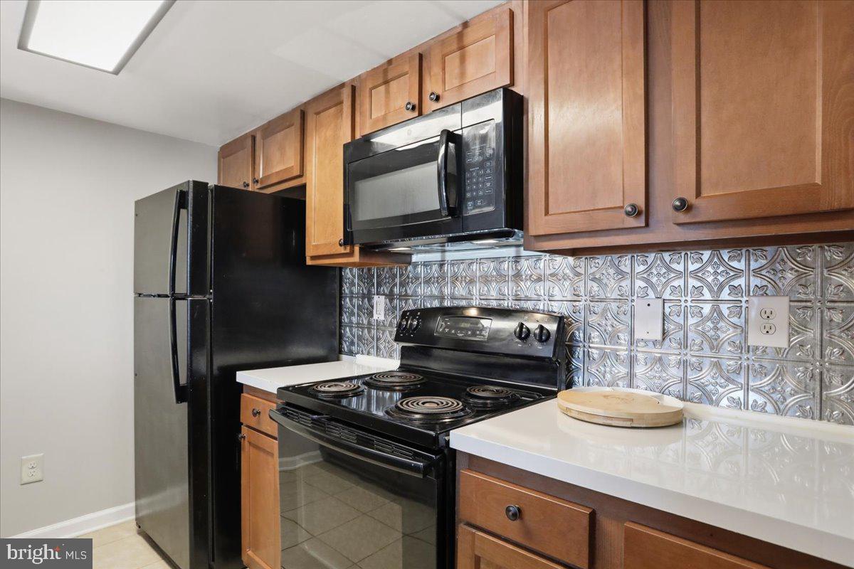 TABLER STATION MANOR - Residential