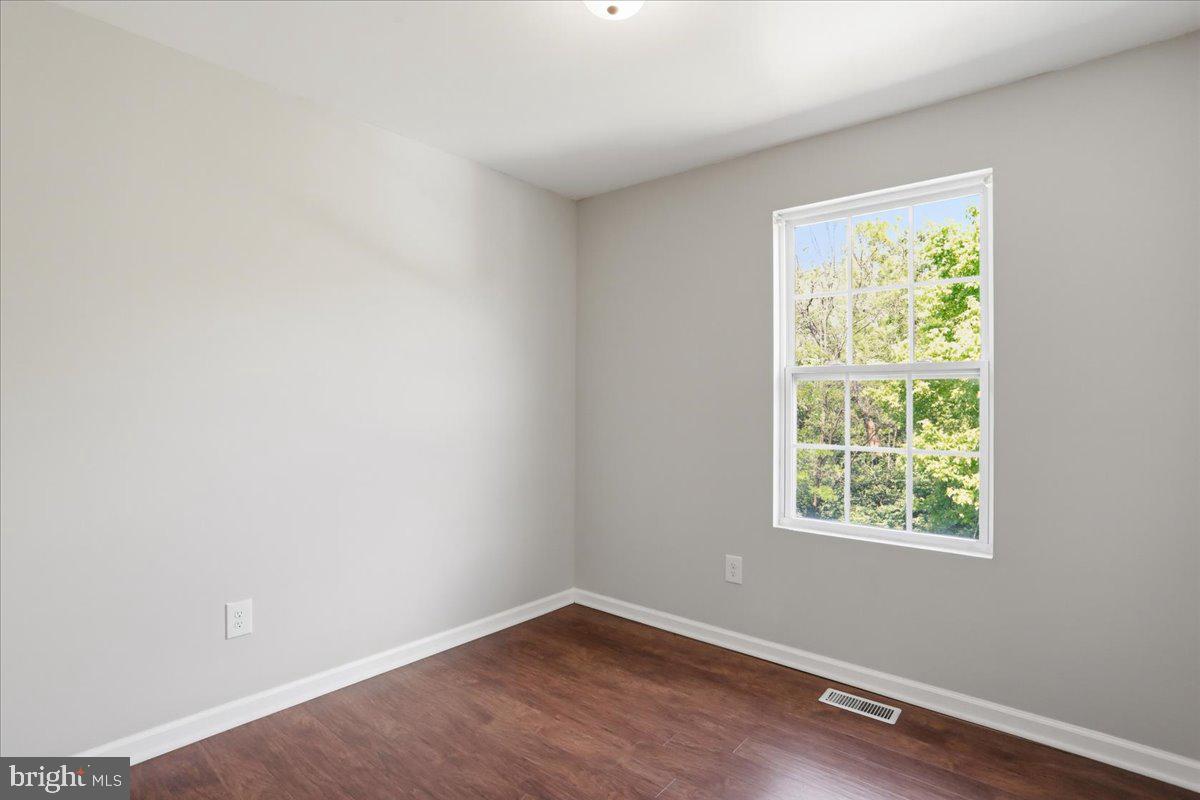 TABLER STATION MANOR - Residential