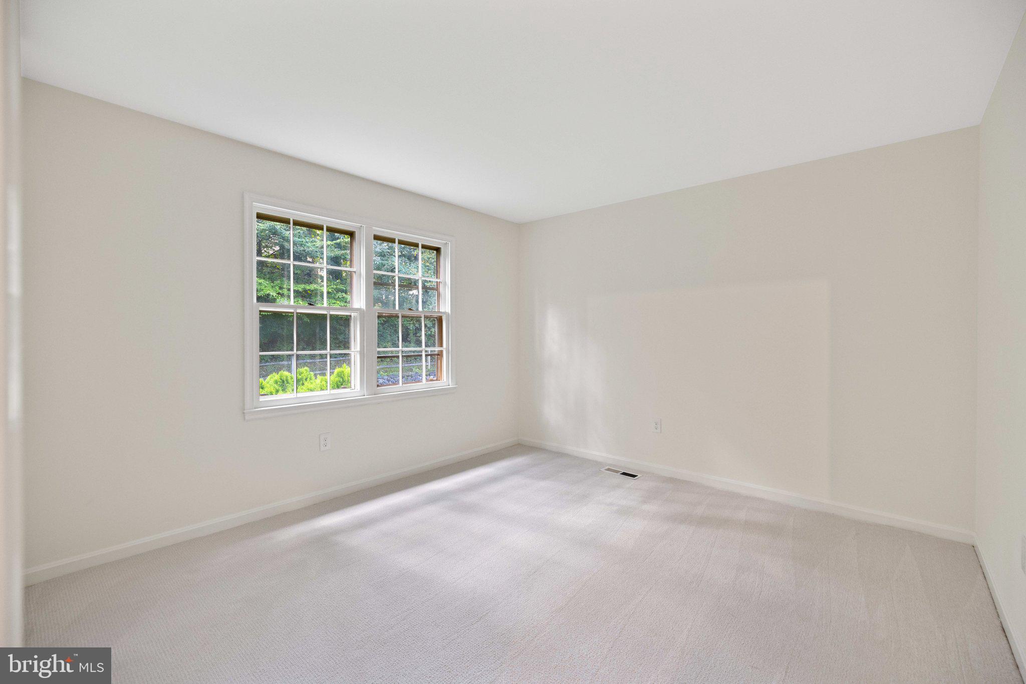 ROCK CREEK HILLS - Residential