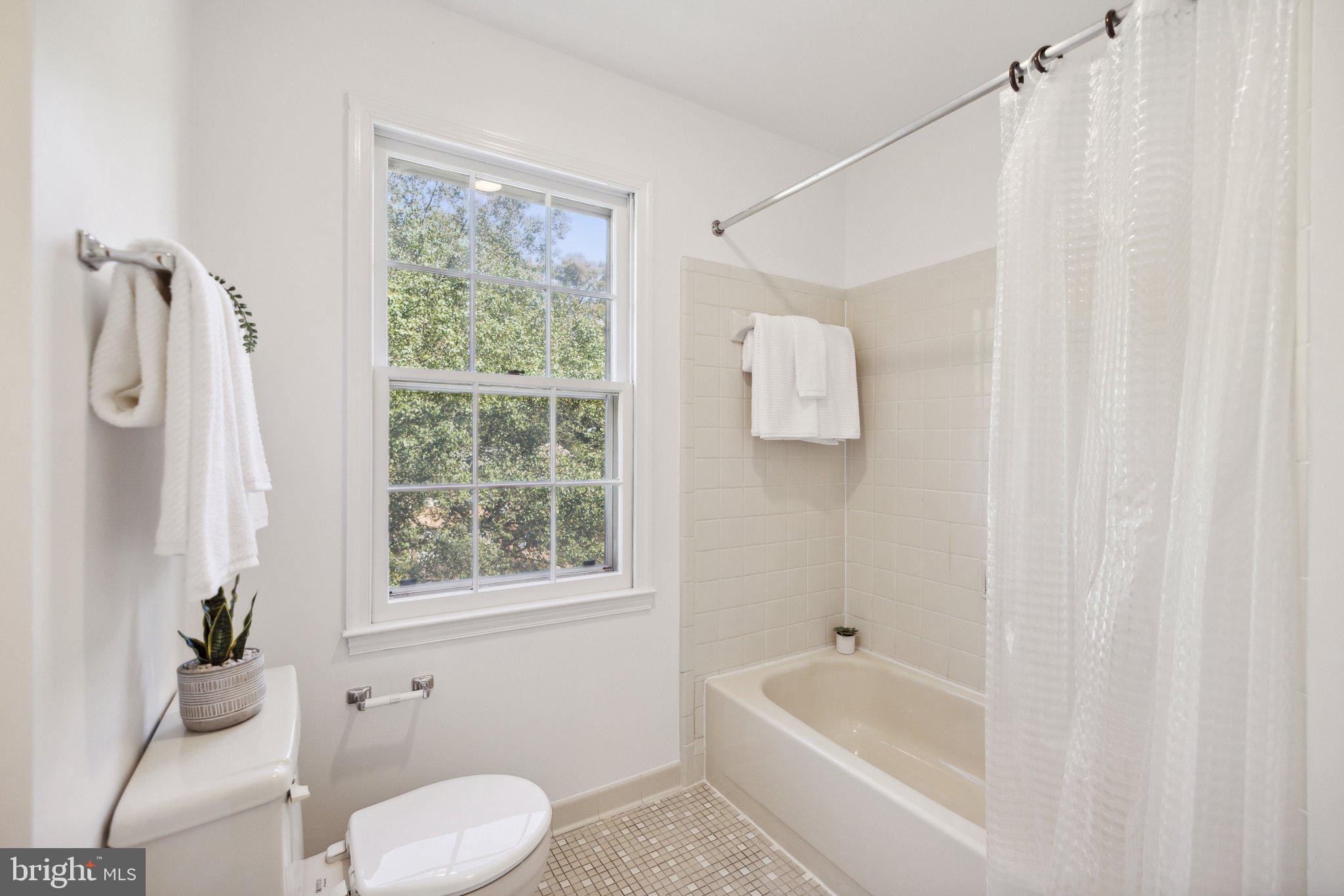 ROCK CREEK HILLS - Residential