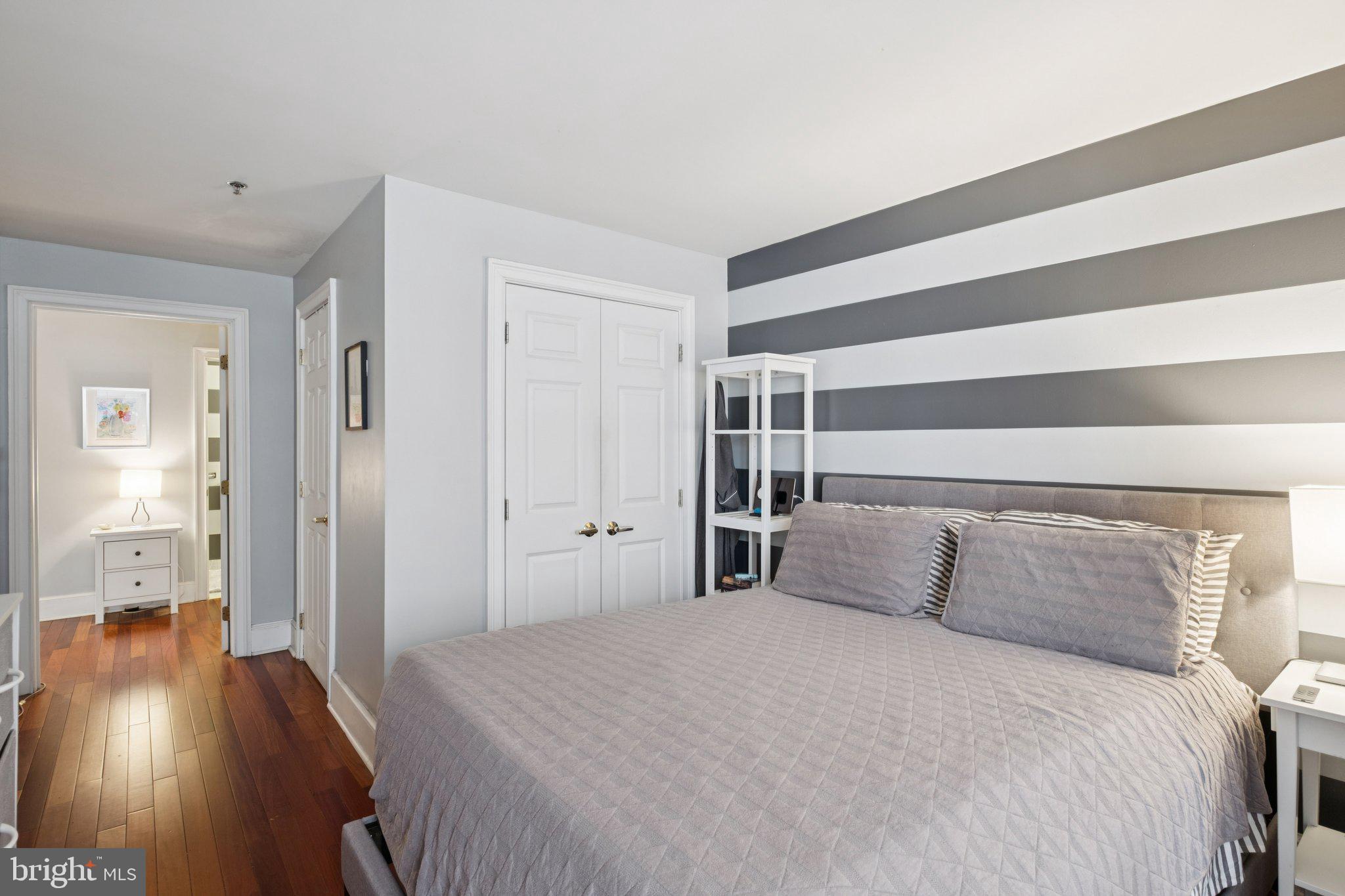 AVENUE OF THE ARTS - Residential