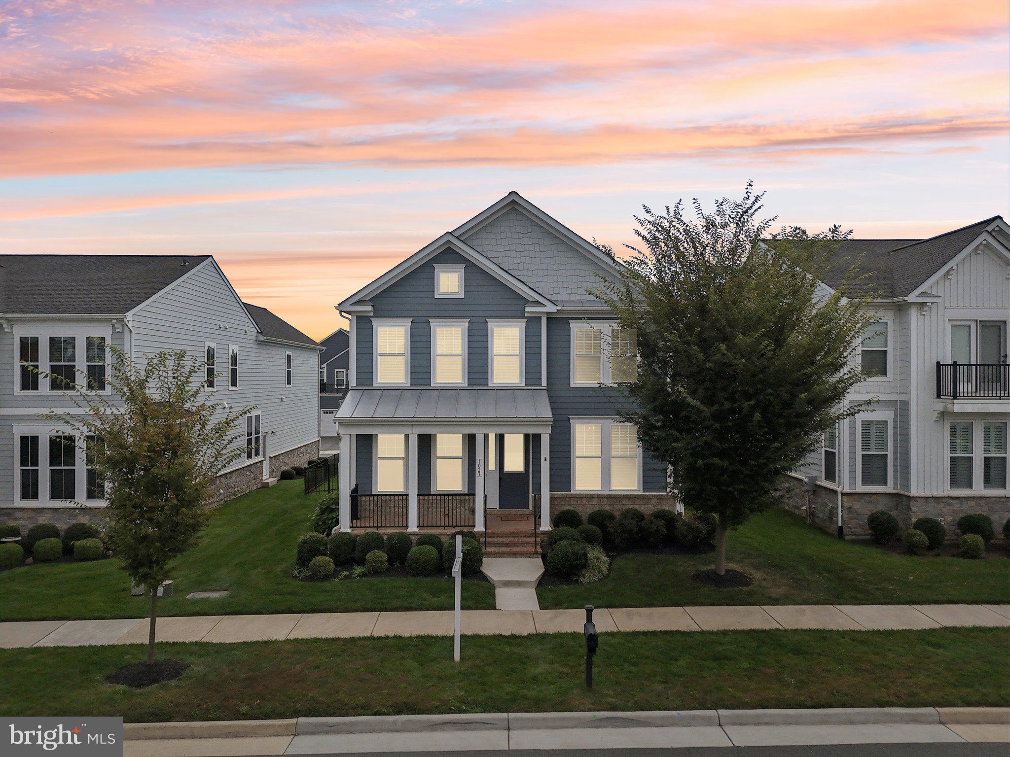 MEADOWBROOK - Residential