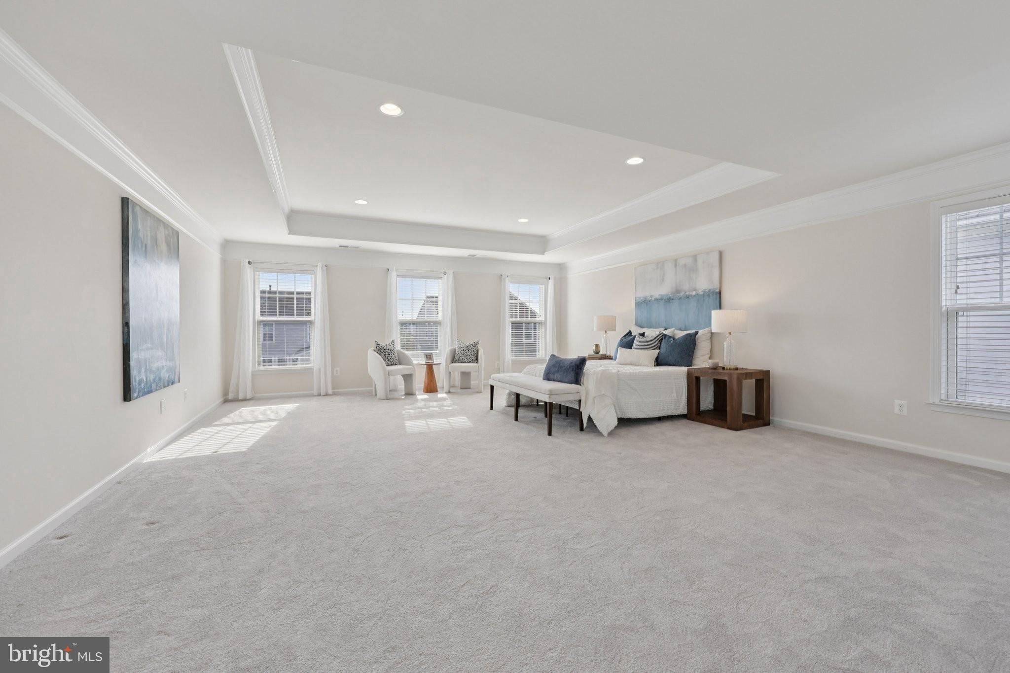 MEADOWBROOK - Residential