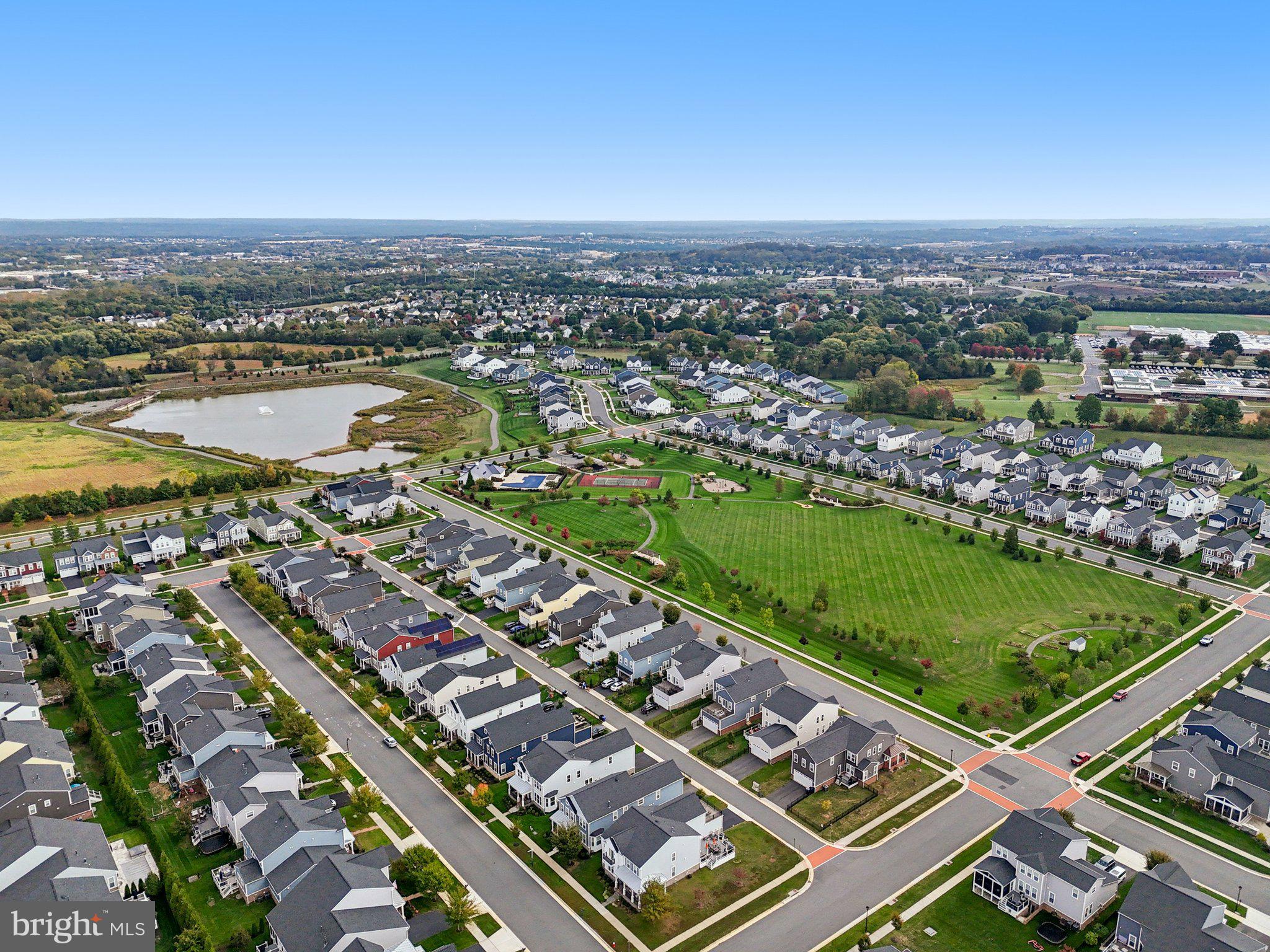 MEADOWBROOK - Residential