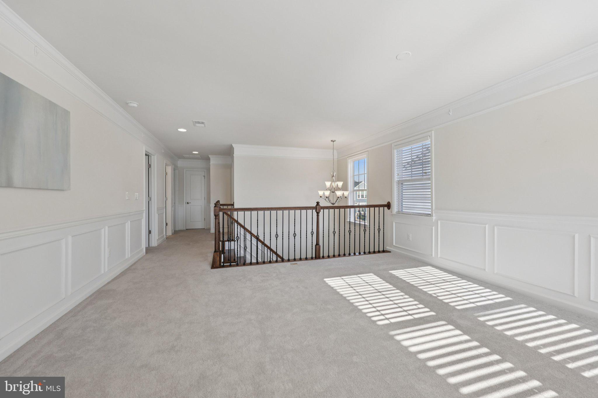 MEADOWBROOK - Residential