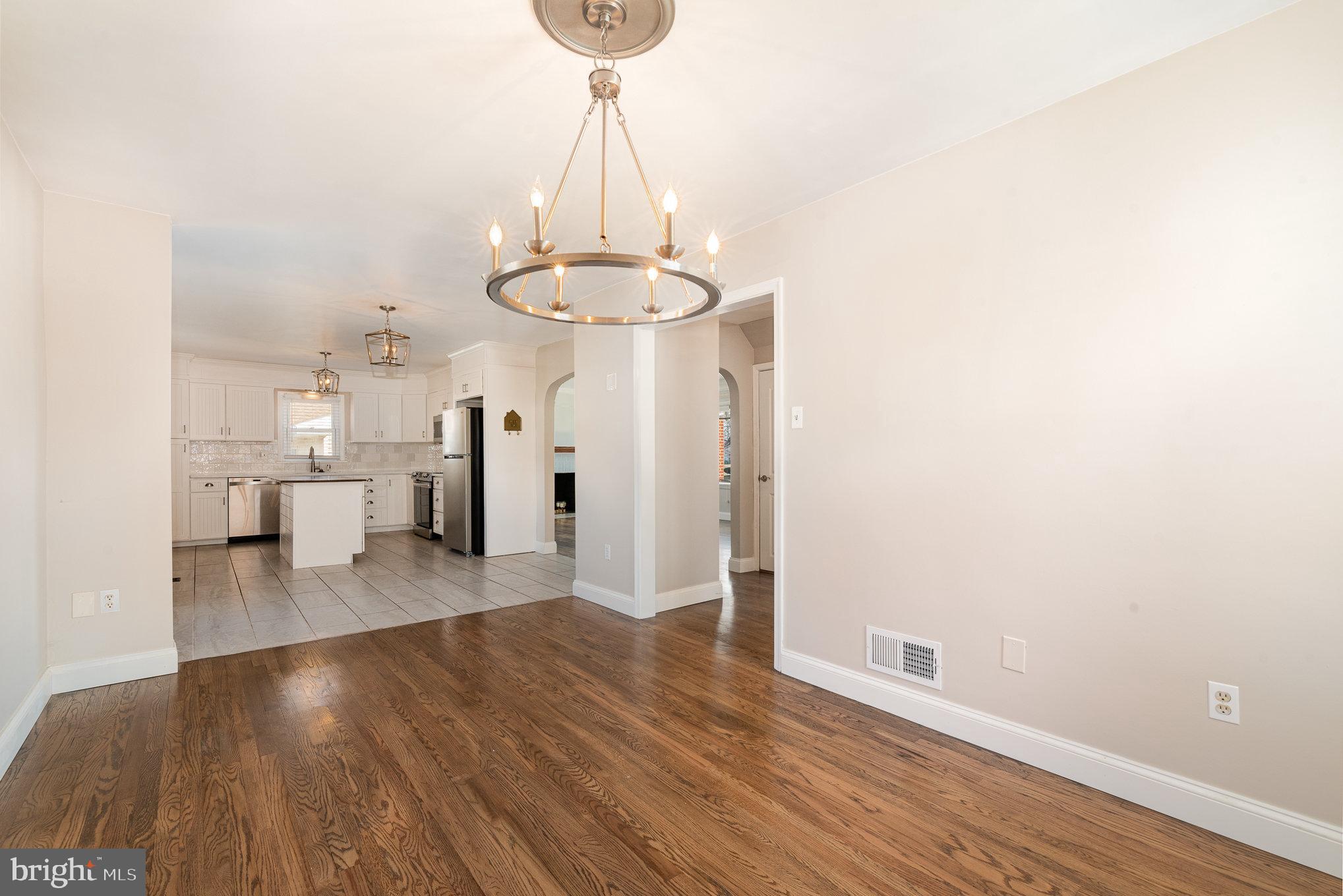 OAK HILLS - Residential Lease