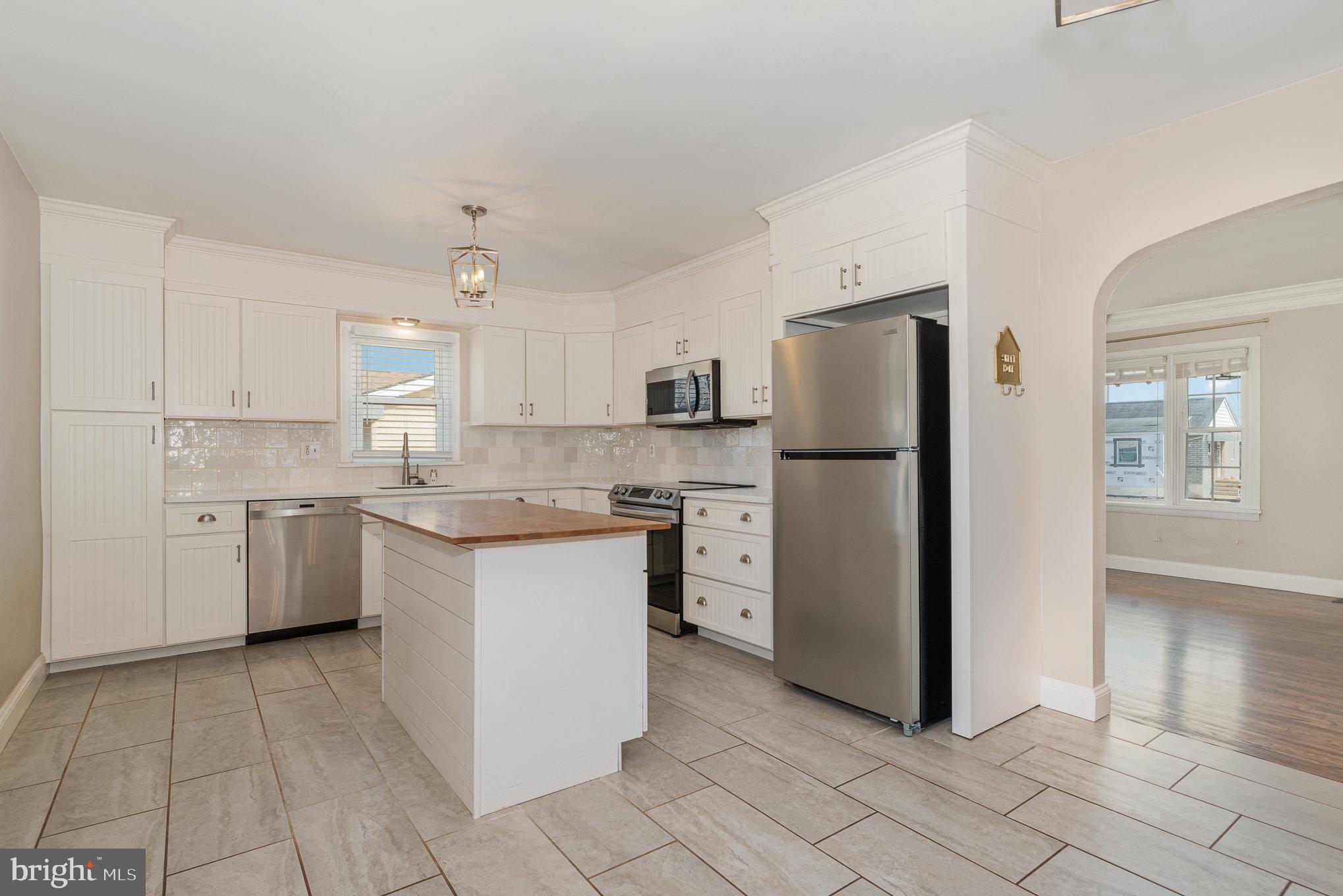 OAK HILLS - Residential Lease