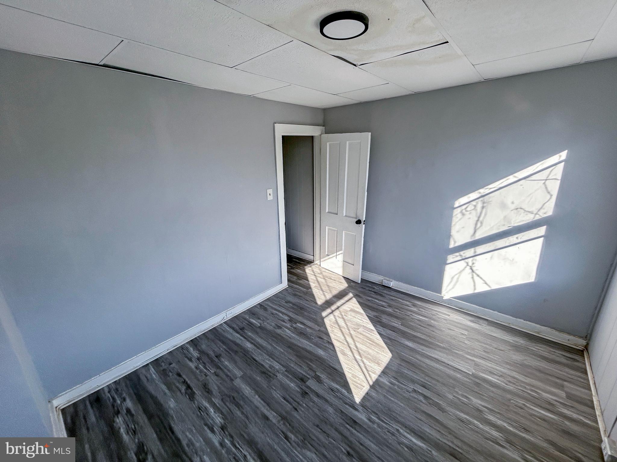 SANDTOWN-WINCHESTER - Residential