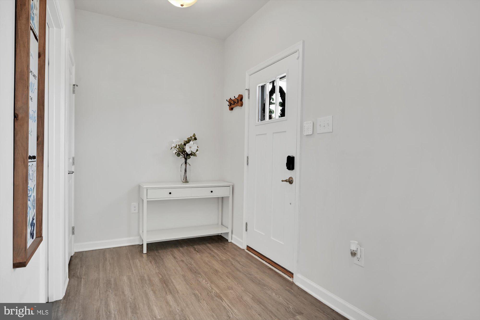 MONTGOMERY VIEW - Residential