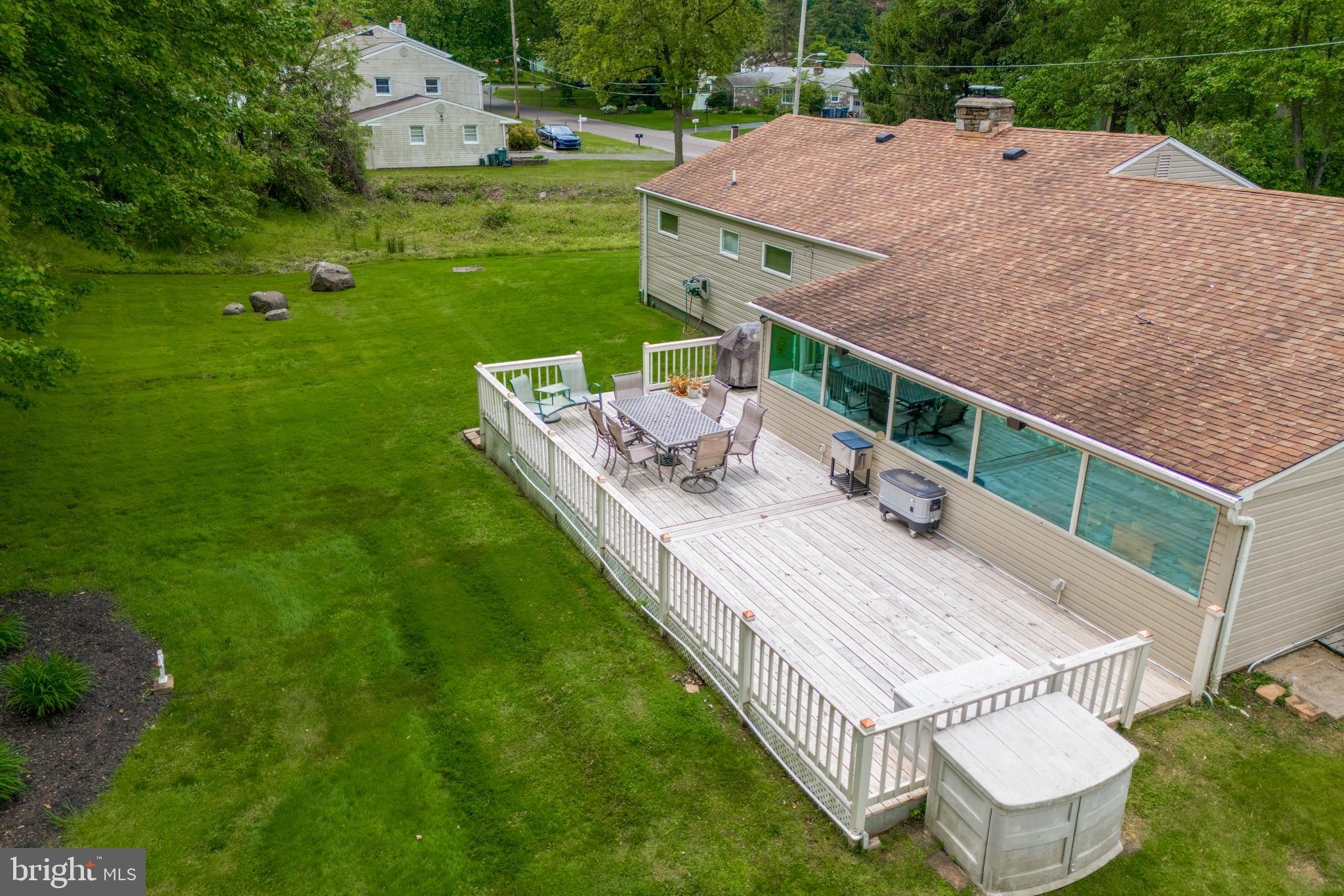 FEASTERVILLE - Residential